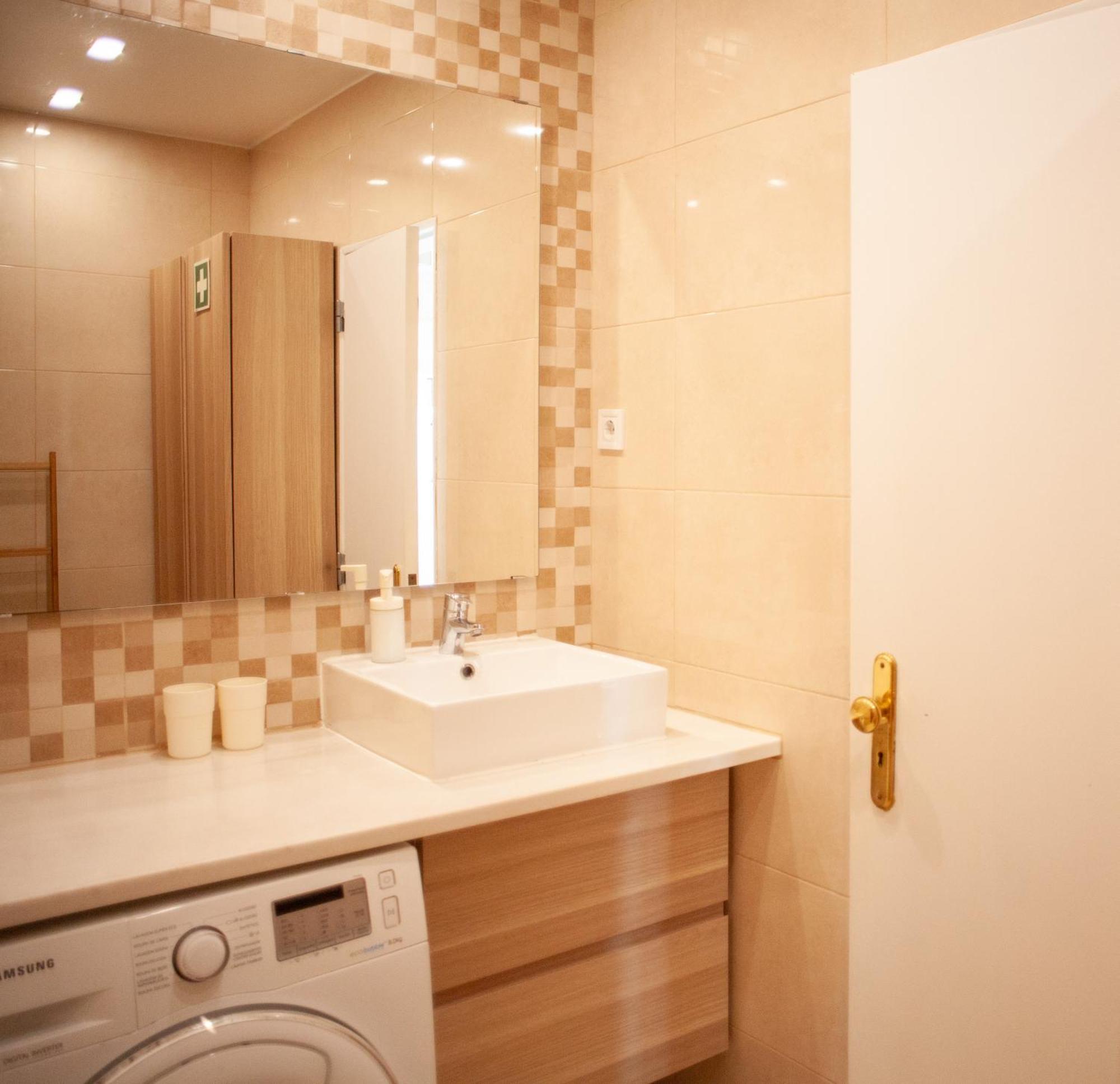 Just4U Apartment 2 Almada Bagian luar foto